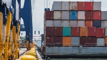 Cost of Shipping a Container | International Container Shipping Rates USA