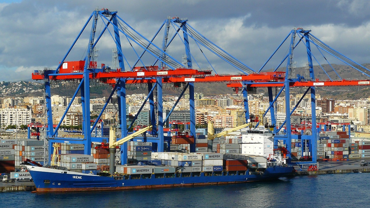 container shipping to Oman from Kenya